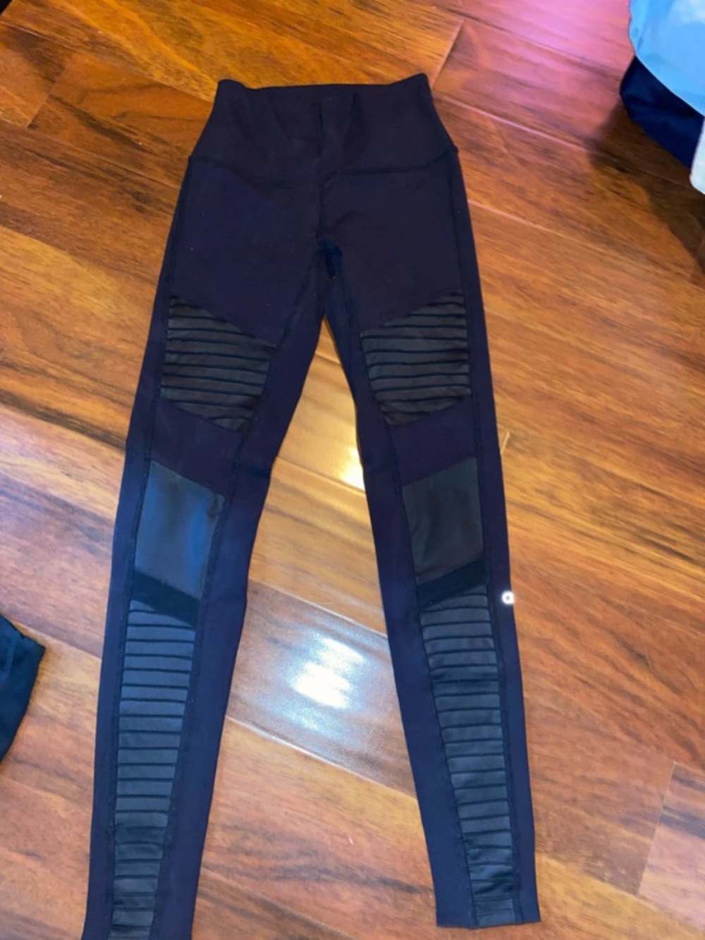 ALO Yoga High Rise Moto Leggings